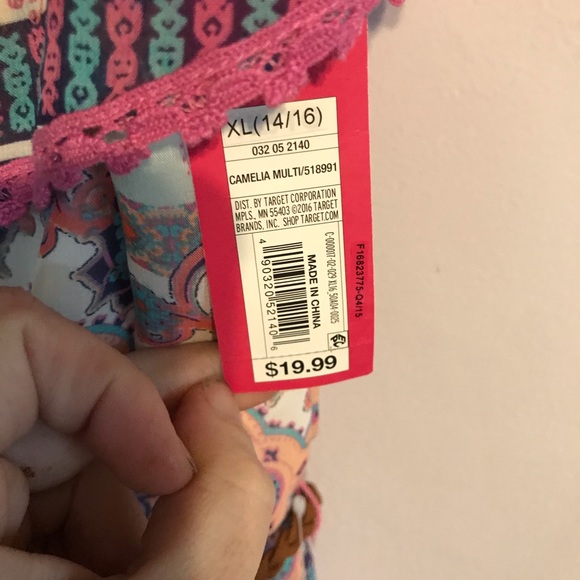 Dress - Picture 7 of 7